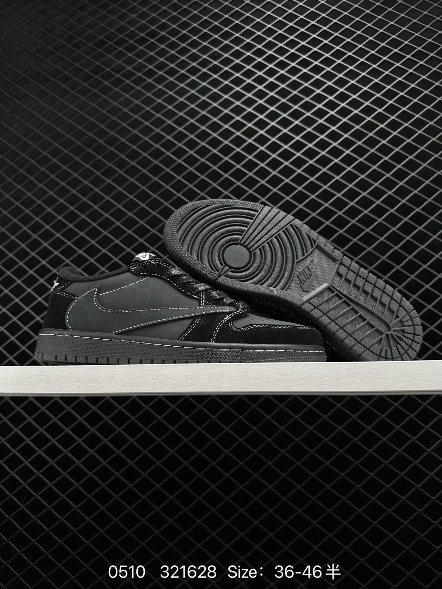 Travis Scott x Air Jordan 1 AJ1